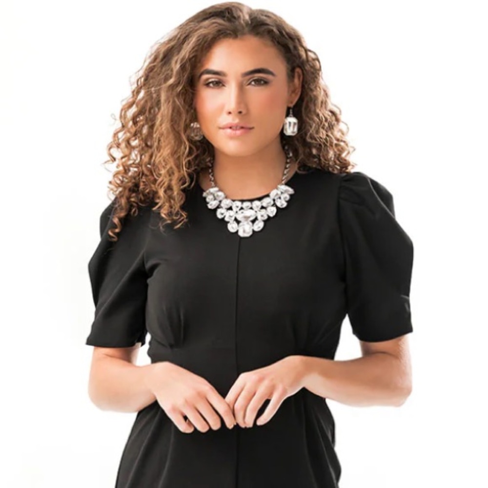 💎⚪️💎 “THE TASHA” ZI NECKLACE WITH FREE EARRINGS ~ PAPARAZZI❗️💎⚪️💎 - Picture 4 of 5